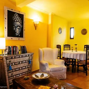 Casa Amendoeira - Fabulous Restored Townhouse In Old Town With Panoramic Roof Terrace Ferienhaus
